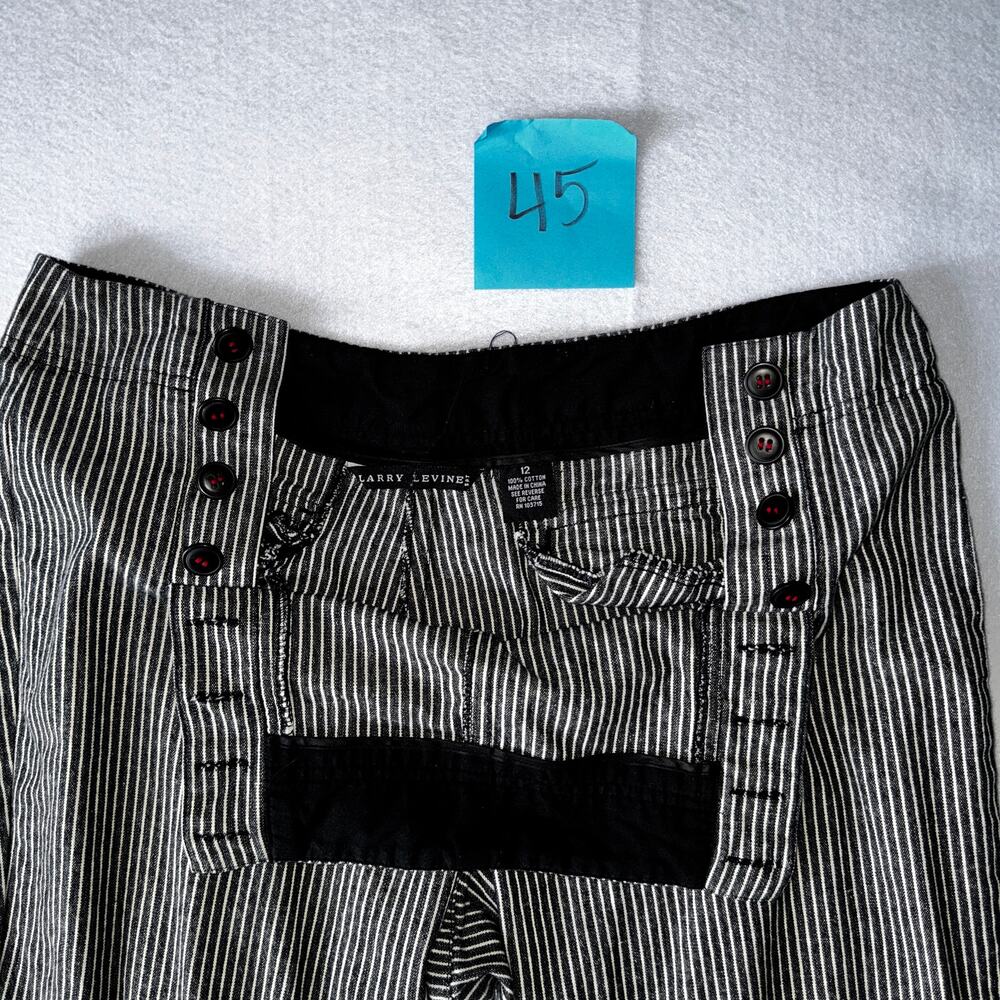 Larry Levine 12 Navy & White Sailor Style Capris - Picture 4 of 4